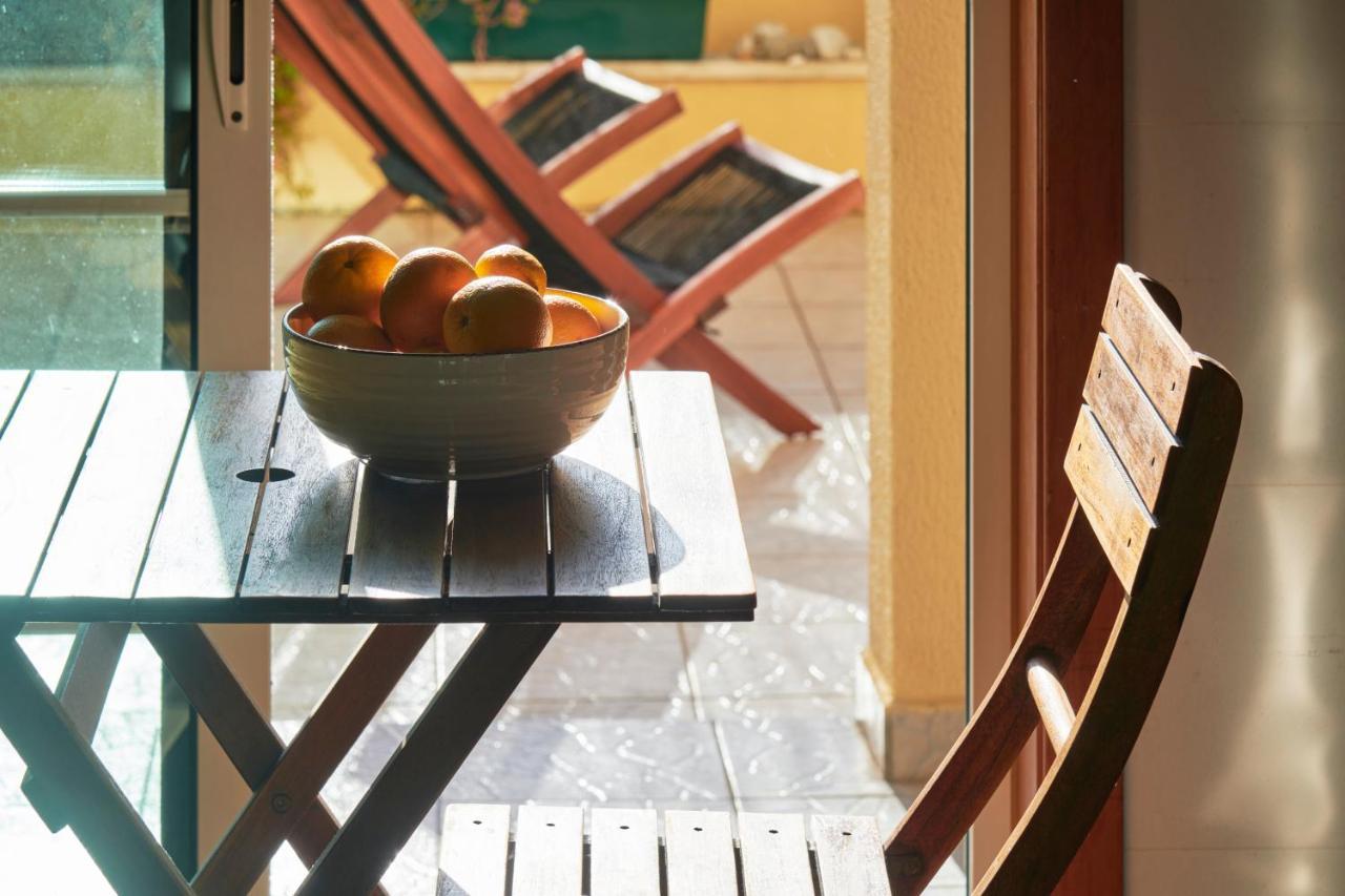Sunny Apartament At Carcavelos Beach, By Timecooler Exterior foto